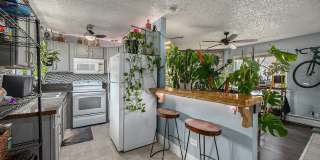 University Hills 2 bedroom and 1.5 Bath Gallery 6