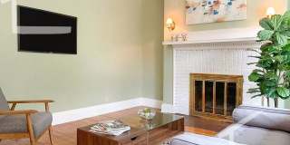 Gorgeous Brighton 2-Bed; Heat/Hot Water Incl Gallery 11