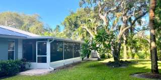 907 Tropic Drive Gallery 35