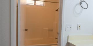 2321 S Magnolia Gallery 16