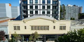 Axis Oakland Gallery 29