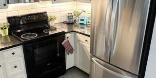 Charming 2 Bedroom Condo in Boulder's Powderhorn Community Gallery 9
