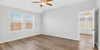 1626 Comfy Way Gallery 17