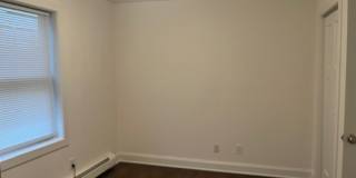 725 Hill Street Gallery 13