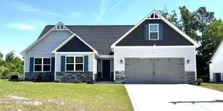Beautiful home! Convenient to the city with all shopping! Gallery 1