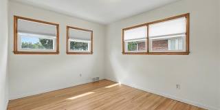 8949 Fox Avenue Gallery 22
