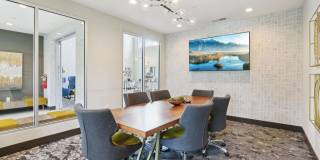 Flats at Spring Mill Station Gallery 9