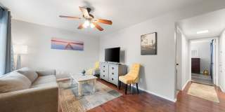 5904 40th Street Gallery 1