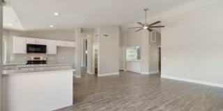 Ironwood Village - Completely Remodeled Interior, Single Level with Pool! Gallery 20