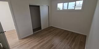 6376 West 83rd Street Gallery 16
