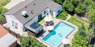 Resort vibes**Your own private pool**Rare 3BR/2BA House in Denver*** Please read complete listing details Gallery 1
