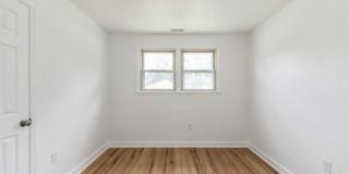 1806 Sussex Street Gallery 37