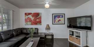 1428 S Oakley Place Gallery 18