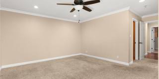 5081 Howard Avenue Gallery 23