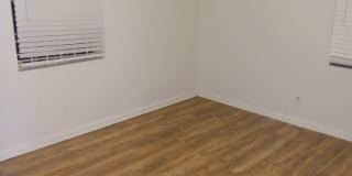 5461 Lenox Ave Gallery 21