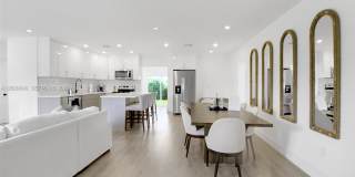 18362 Northeast 20th Place Gallery 21