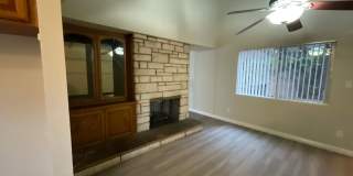 Large: 4 Bedroom 2.5 Bath Home Gallery 8