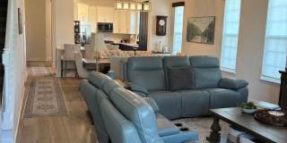 2115 Country Club Drive Gallery 9