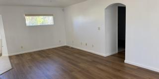 137 SW Meade Circle Gallery 11