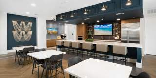 Everleigh Vernon Hills 55+ Active Adult Apartment Homes Gallery 21