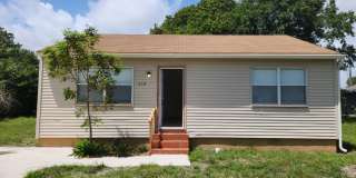 210 NW 13th Avenue Gallery 1