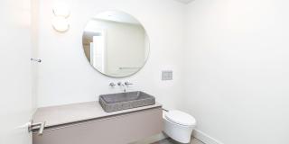 517 W Main Street Gallery 61