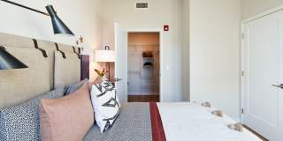 Modera Berkeley Gallery 10