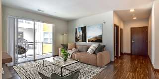 700 East Gallery 6