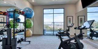 Overlook at The Rim Gallery 8