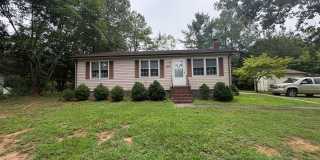 Adroable two bedroom house in Appomattox County! Must see! Gallery 1