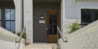 End-Unit Townhome with Private Rooftop Terrace in Myers Park!! Gallery 5