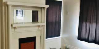 Large House w/ off-street parking & 3 BATHROOMS! Gallery 18