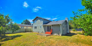 Charming 4 Bed 2 Bath Home in Des Moines, WA. Gallery 25