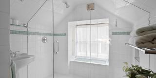 214 W Hyman Avenue Gallery 8