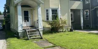 372-374 Lake View Pk - 372 DN Gallery 1