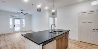 Burnett Lofts Gallery 22