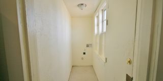 Spacious 1 Bed Dupex! Gallery 5