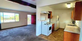 Eclectic 2 Bedroom 1 Bathroom Home Gallery 4