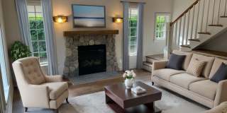 202 Pearsall Place Gallery 2