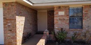 BRICK HOME NEAR HOSPTIAL AND CANNON ACCESS Gallery 3