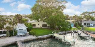 Waterfront 3 Bedroom in Yacht Club Estates Gallery 37