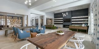 Barclay Place Gallery 19