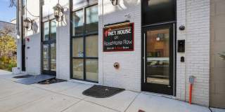 2034 N FRONT Street Gallery 29