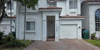 11525 NW 71st St Gallery 3