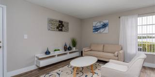 The Landings at Pembroke Lakes Apartments Gallery 1