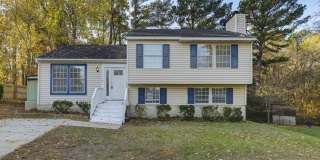 100 Woodspur Road Gallery 1