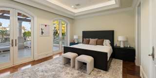 718 N Rodeo Dr Gallery 31