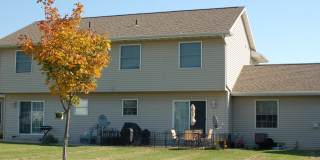 Three Bedroom Townhouse Condo Gallery 1