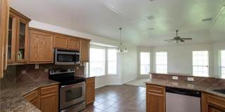 2605 Wisteria Lane Gallery 11