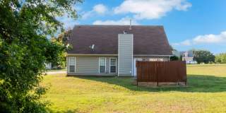 Spacious 4 Bedroom, 2.5 Bath Home on a Large Corner Lot in McDonough! ✨ Gallery 35